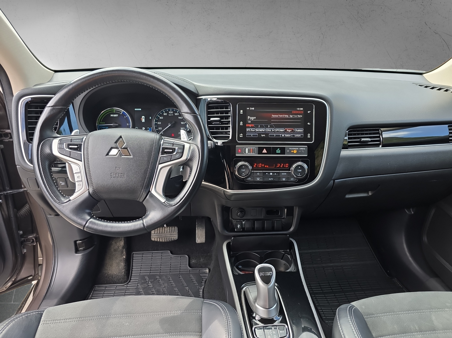 MITSUBISHI Outlander 2.4 PHEV Diamond S-Edition 4WD Automatic