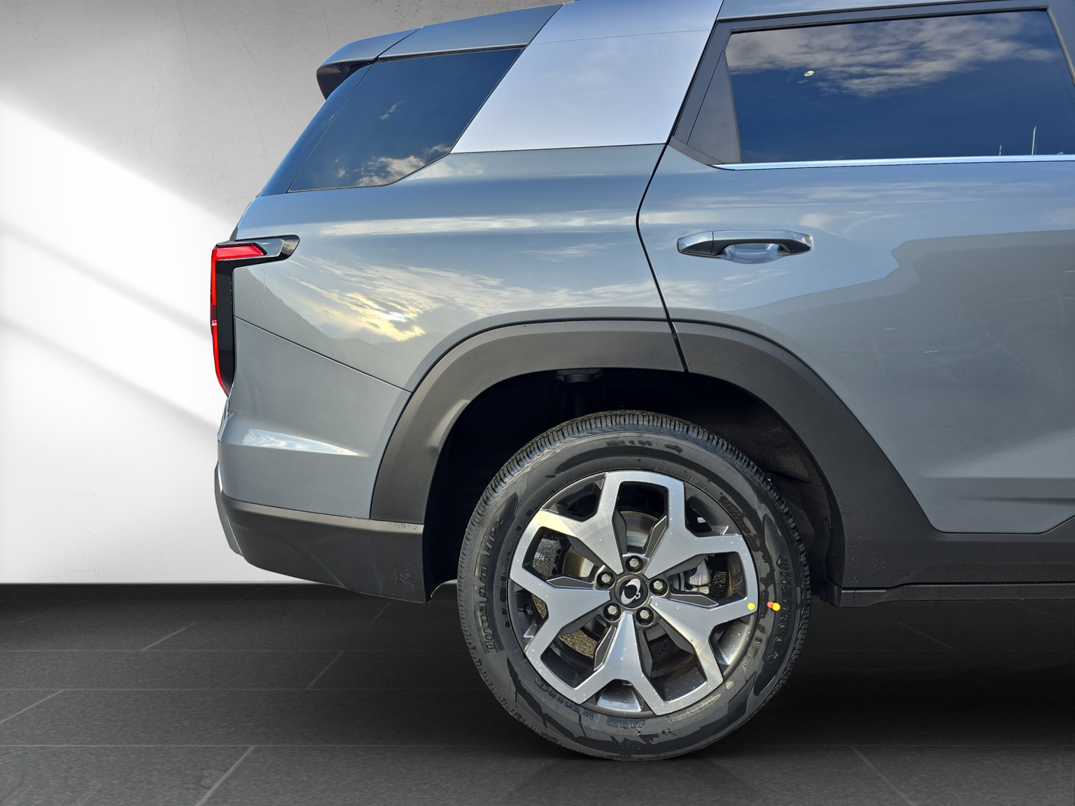 KGM-SsangYong Torres 1.5 TGDI Quartz 4WD AT