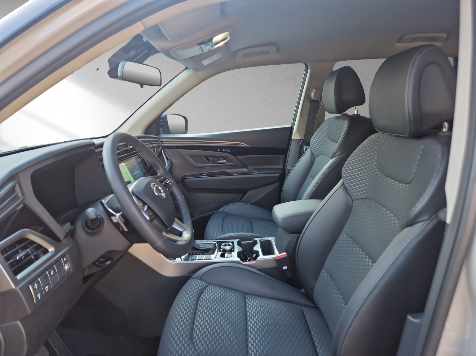 KGM-SsangYong Korando 1.5 T GDI Blackline 4WD Automat