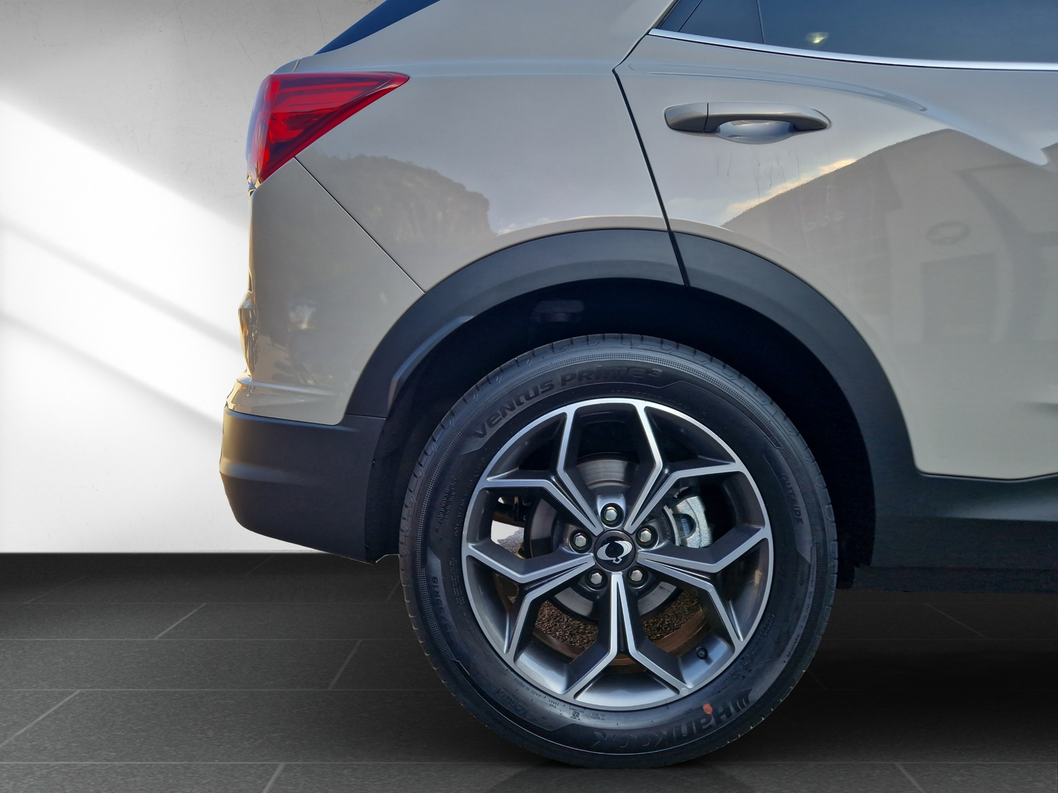KGM-SsangYong Korando 1.5 T GDI Blackline 4WD Automat