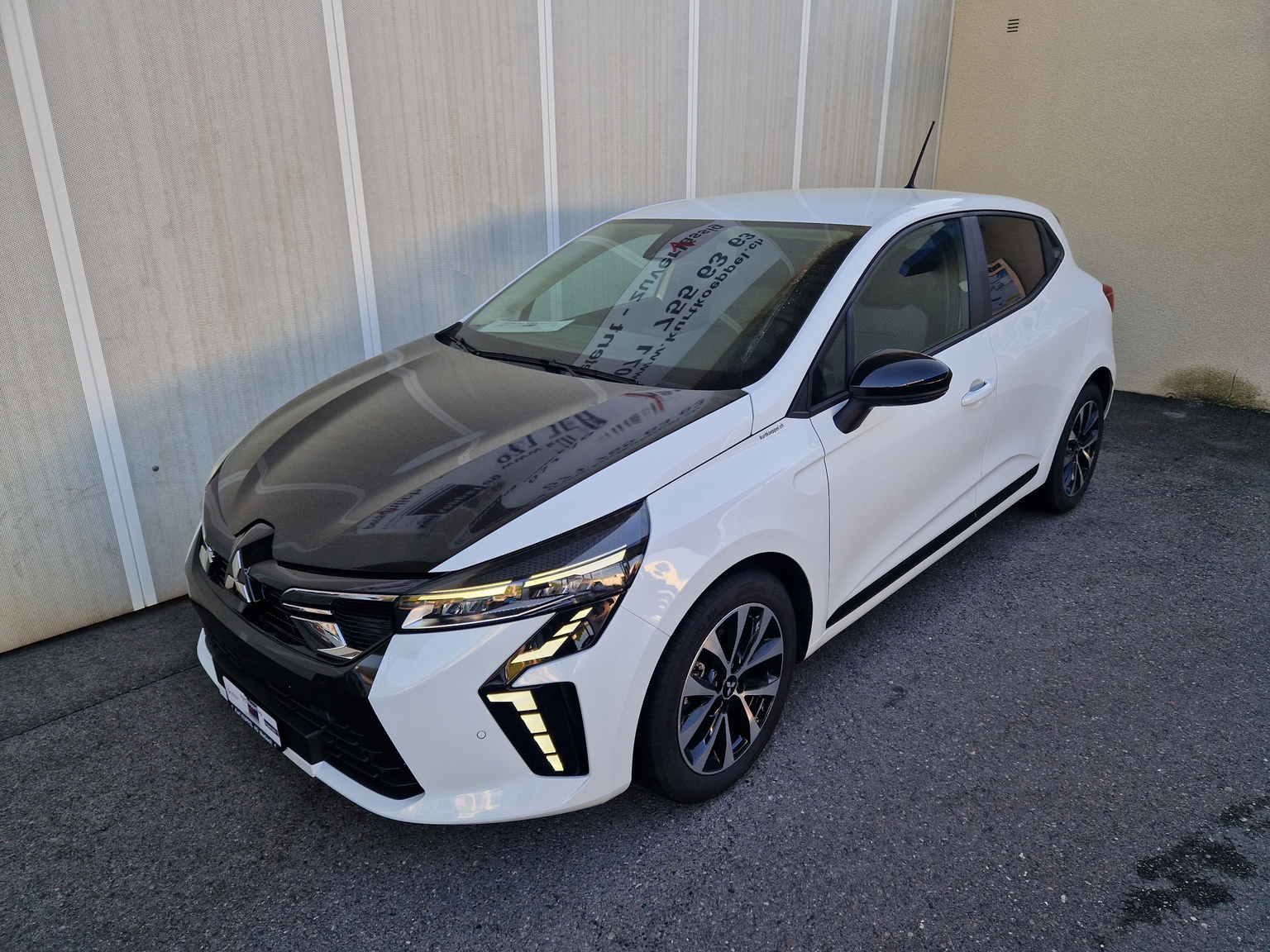 MITSUBISHI Colt 1.0 Invite+