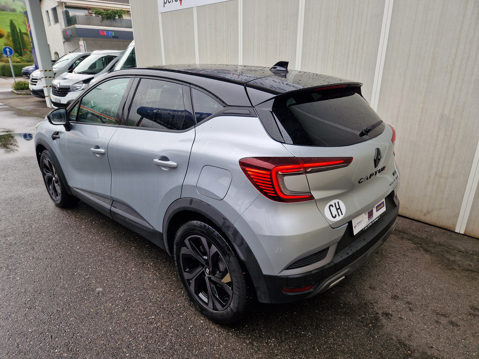 RENAULT Captur 1.6 E-Tech Plug-in Engineered
