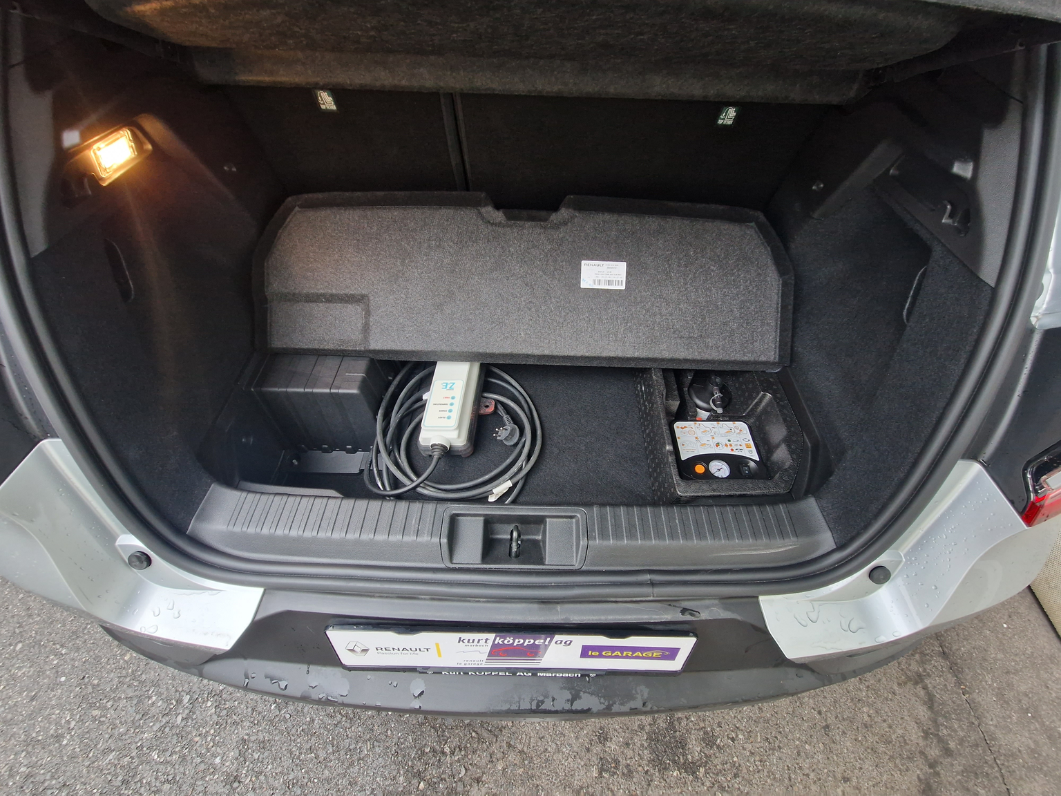 RENAULT Captur 1.6 E-Tech Plug-in Engineered