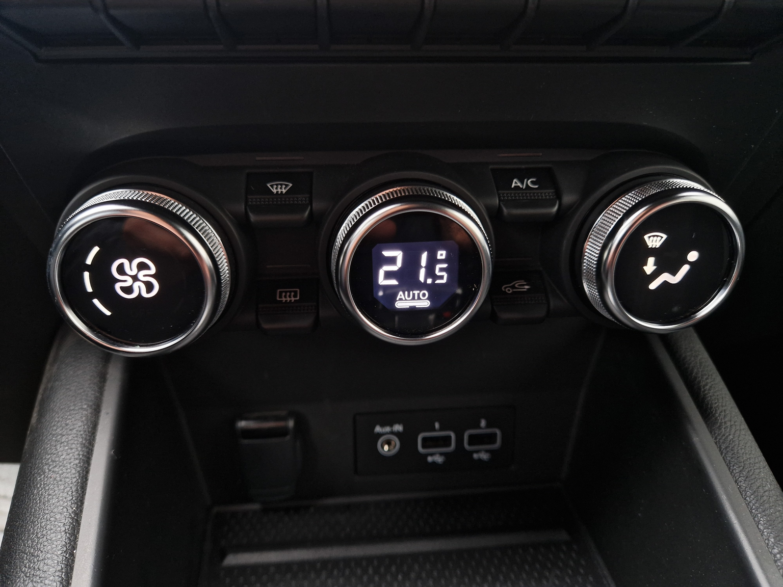RENAULT Captur 1.6 E-Tech Plug-in Engineered