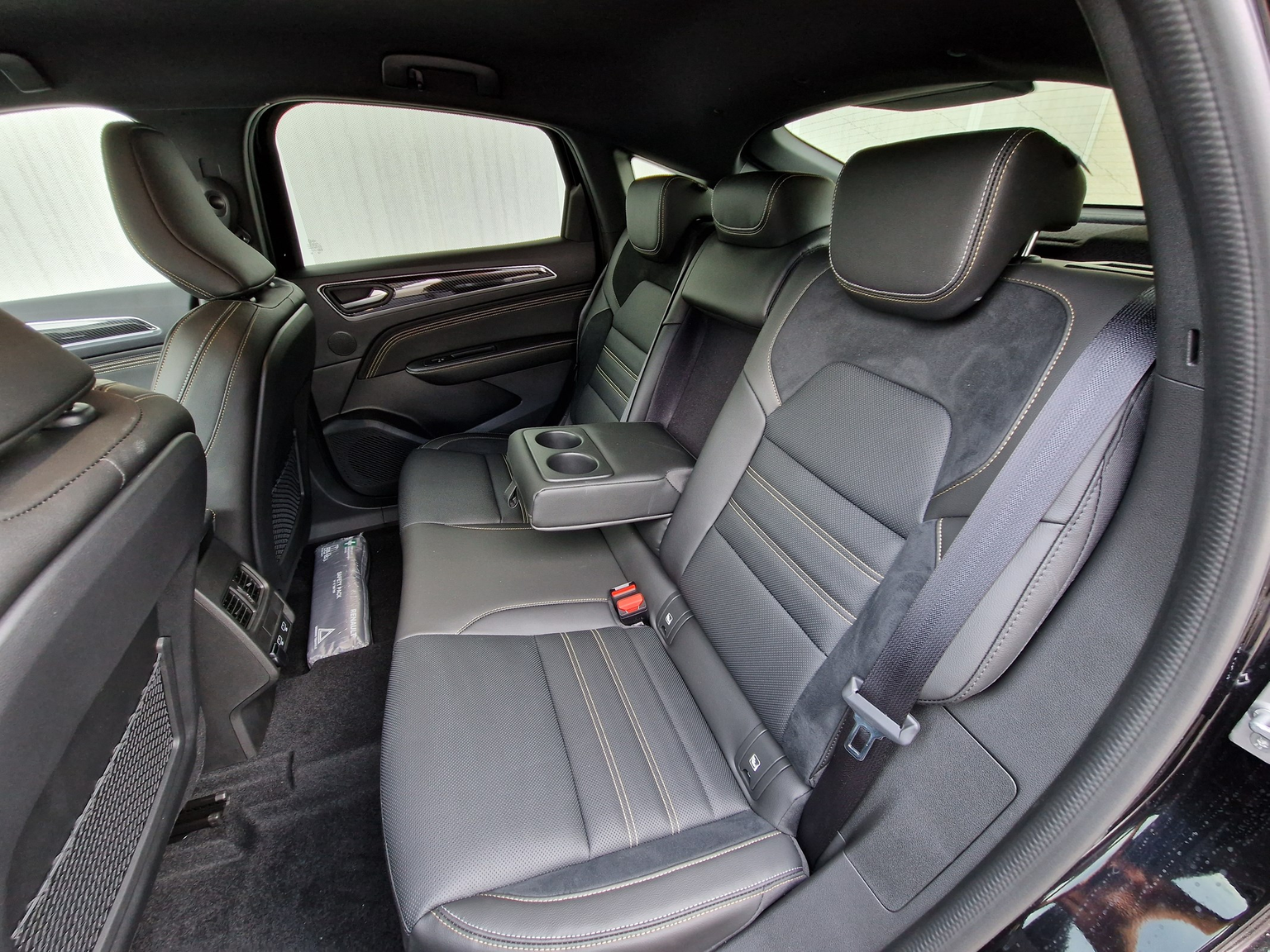 RENAULT ARKANA 1.6 E-Tech Engineered