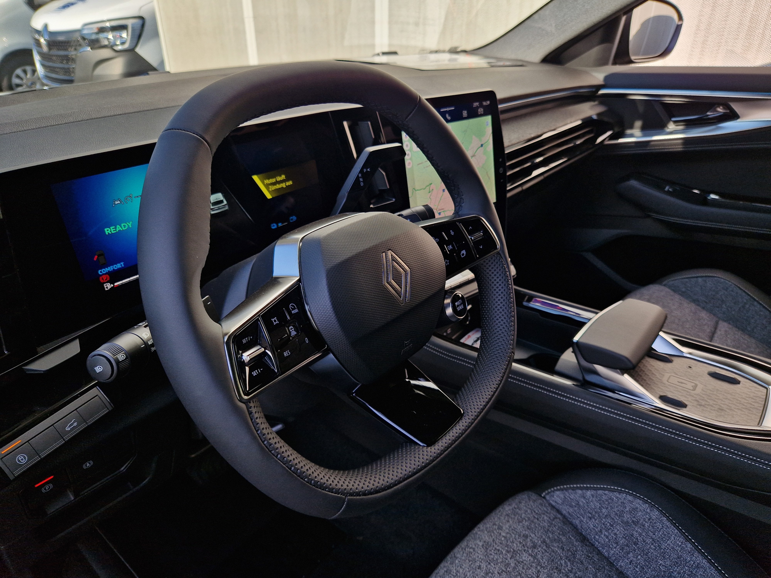 RENAULT Rafale 1.2 E-Tech techno