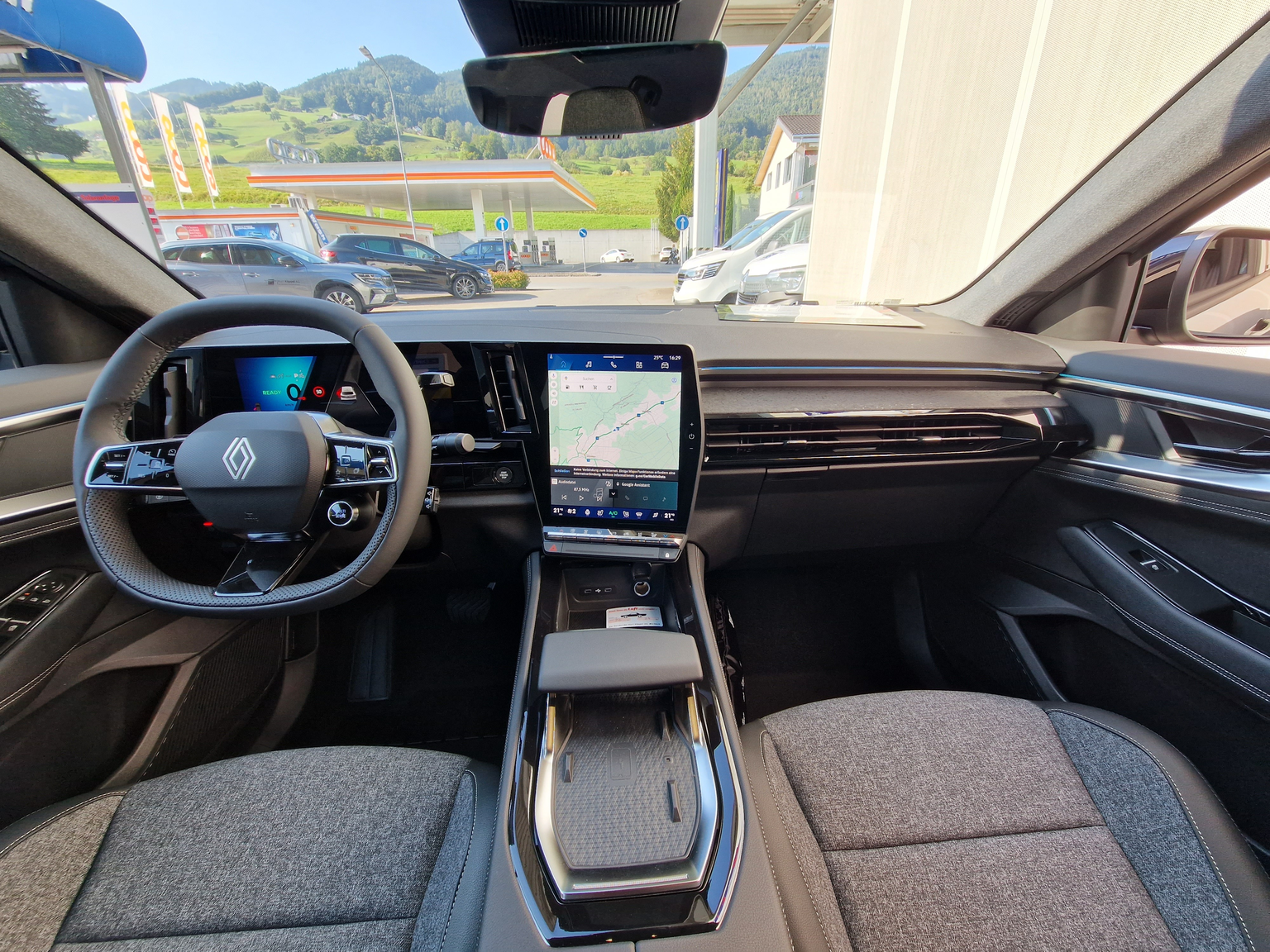 RENAULT Rafale 1.2 E-Tech techno