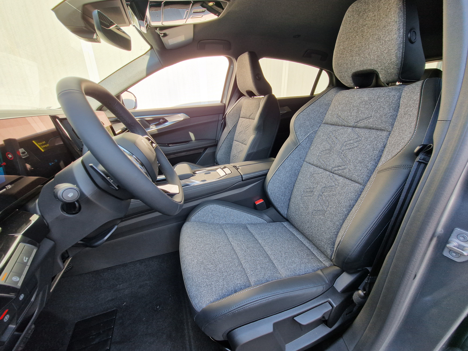 RENAULT Rafale 1.2 E-Tech techno