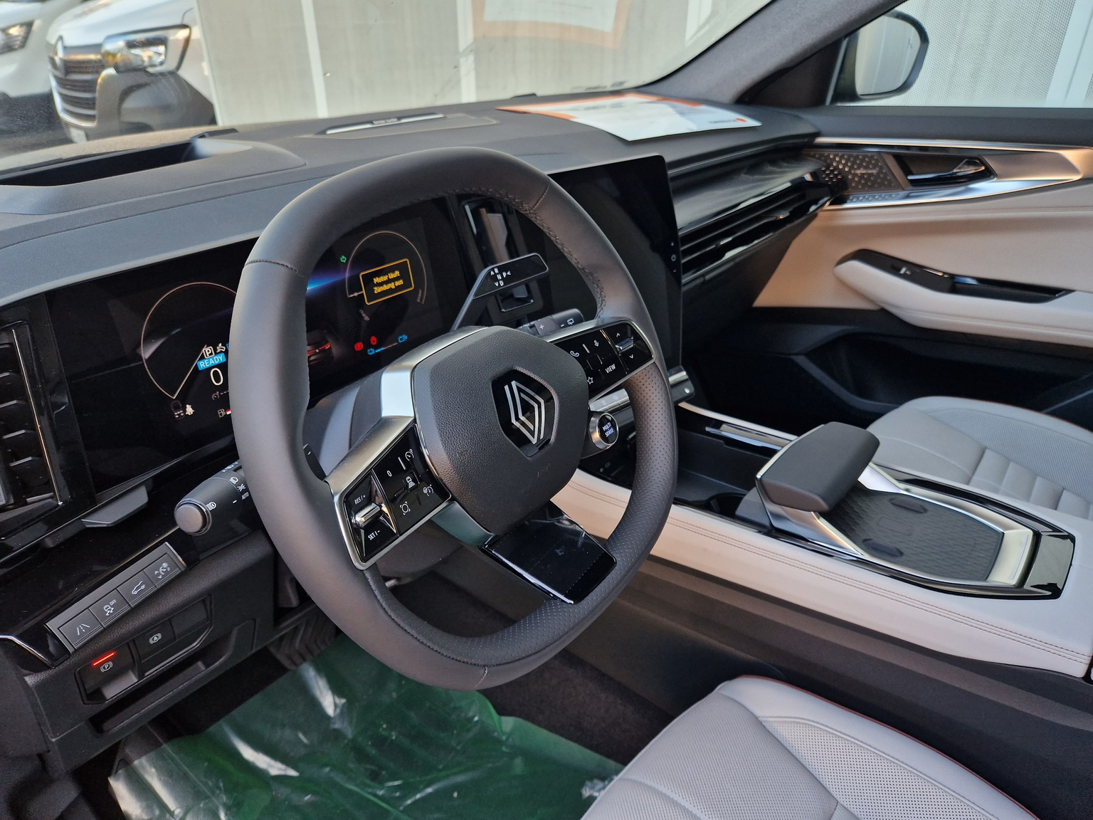 RENAULT ESPACE 1.2 E-Tech iconic