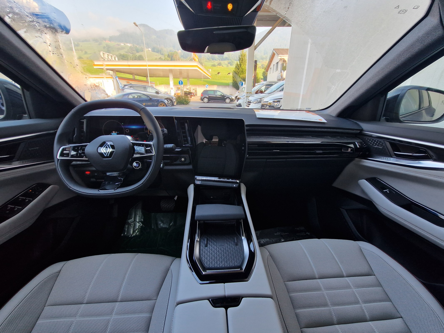 RENAULT ESPACE 1.2 E-Tech iconic