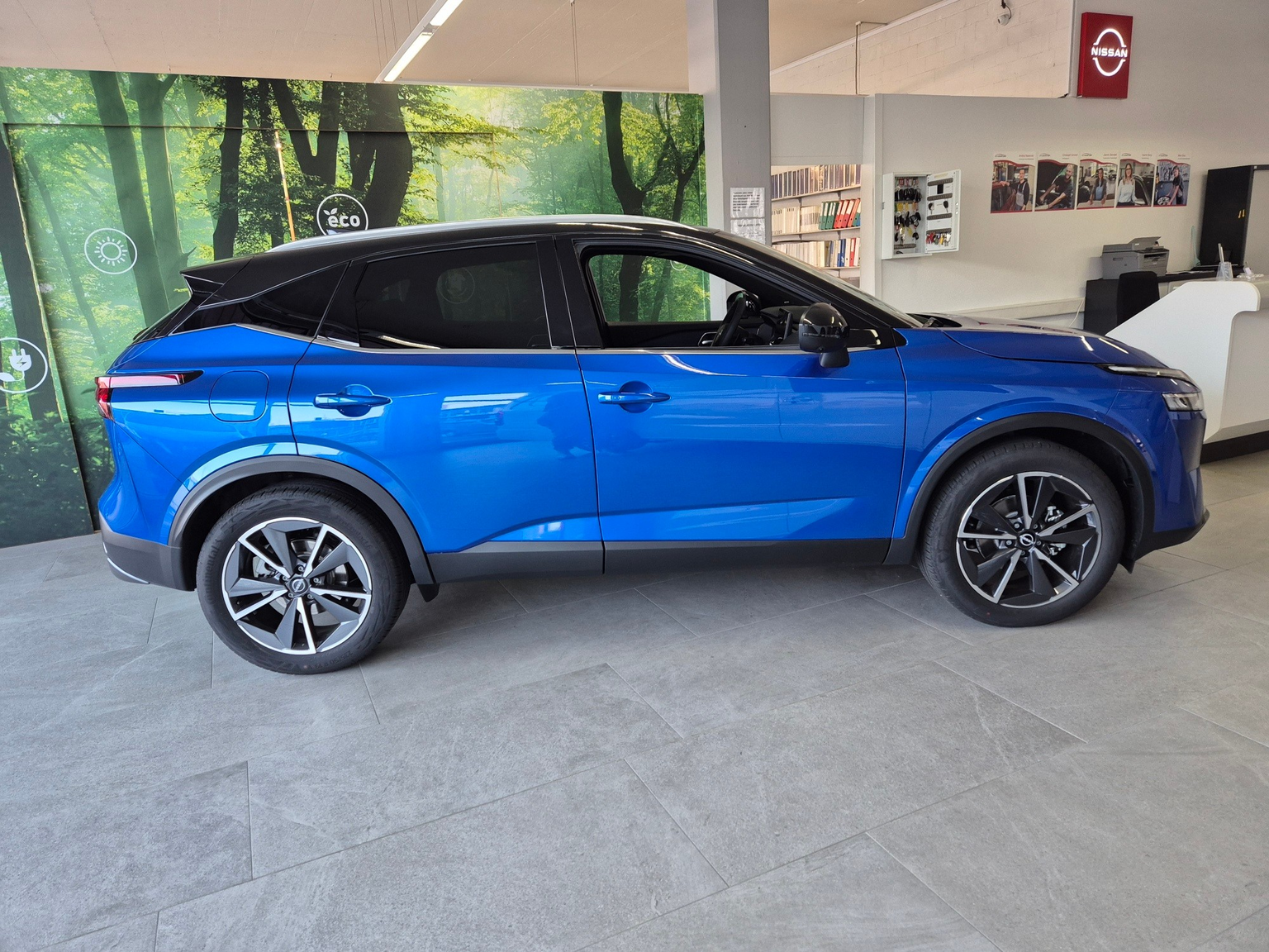 NISSAN Qashqai 1.3 DIG-T MHEV Tekna+ Xtronic 4x4 90th Anniversary Edition