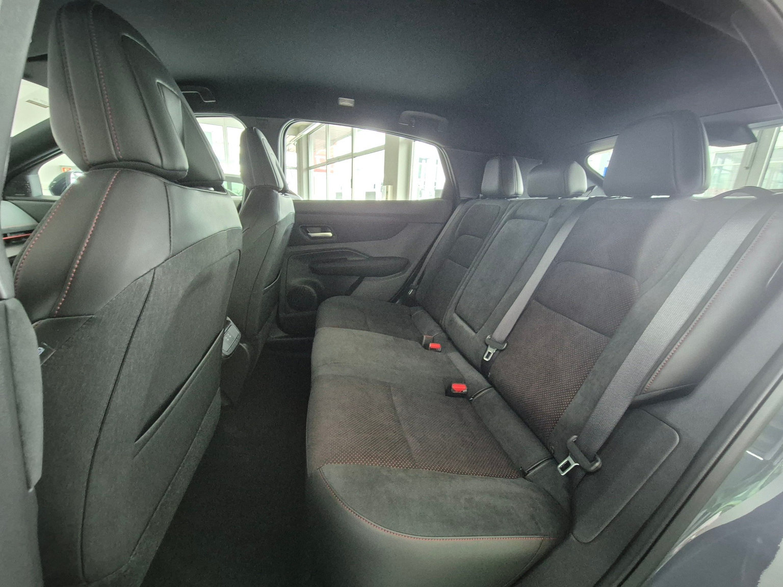 NISSAN Ariya 87 kWh e-4orce Nismo Allrad