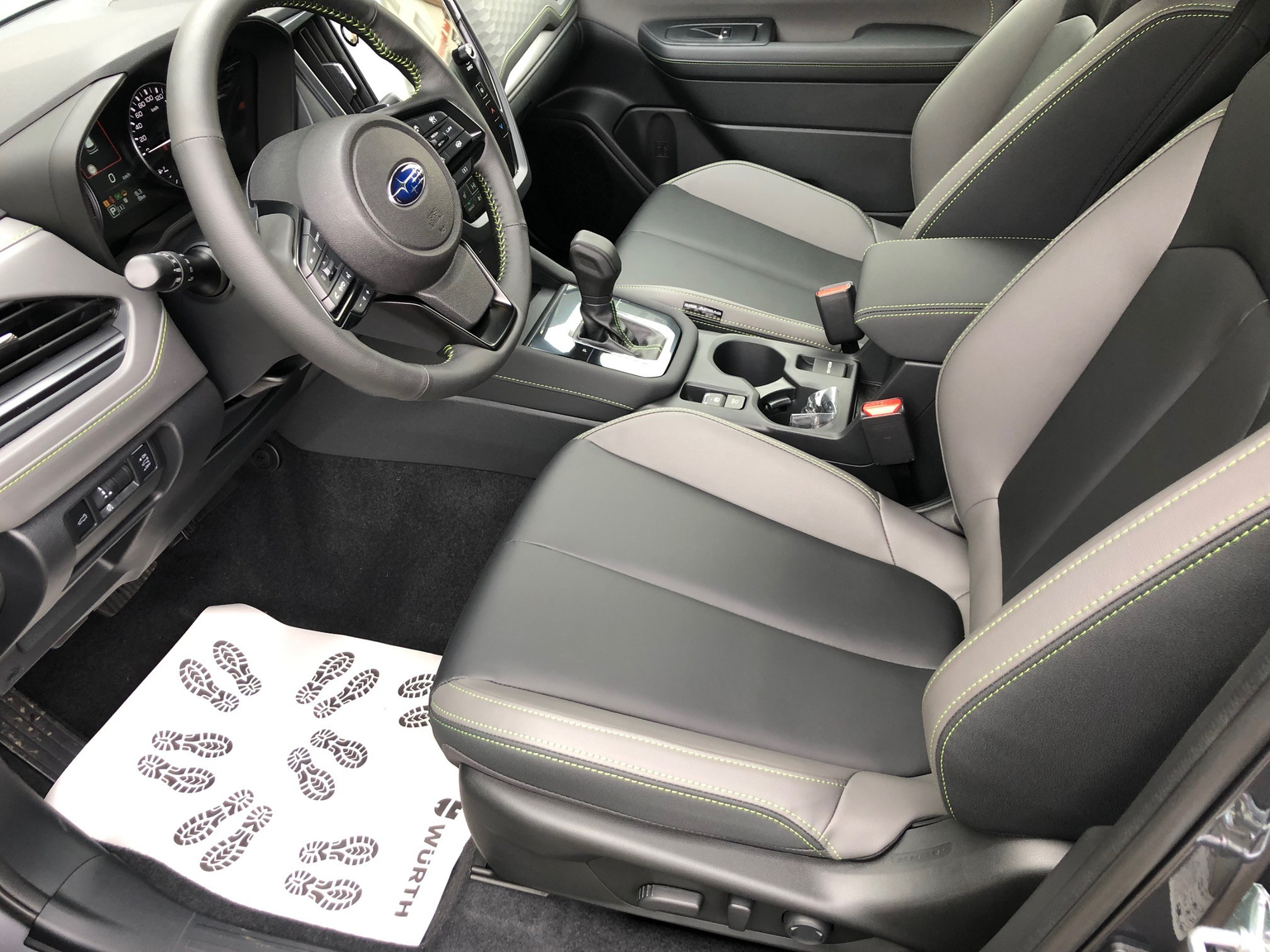 SUBARU Forester 2.0i e-Boxer Sport Lineartronic