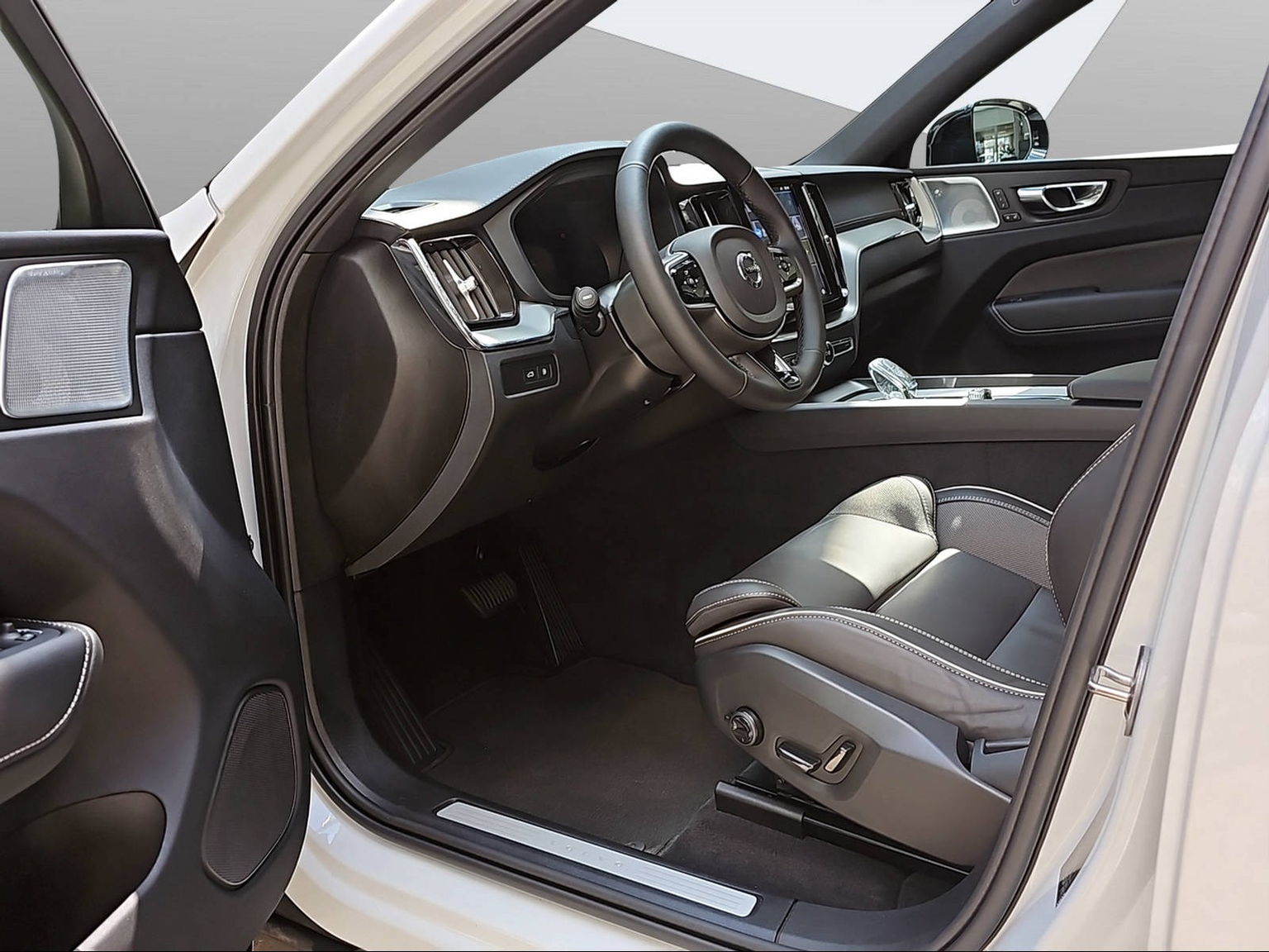 VOLVO XC60 2.0 T8 TE Polestar eAWD