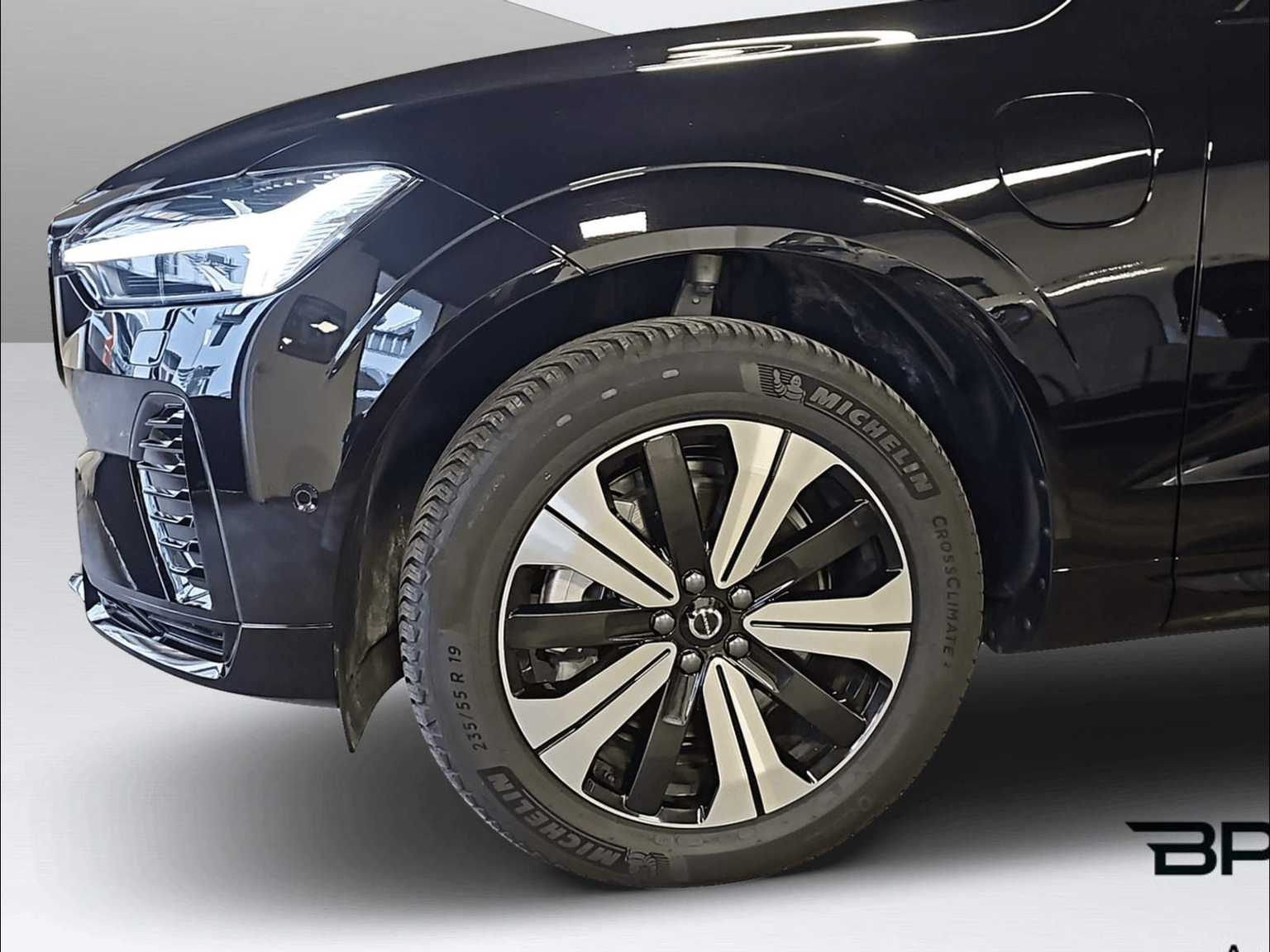 VOLVO XC60 2.0 T6 TE Plus Dark eAWD