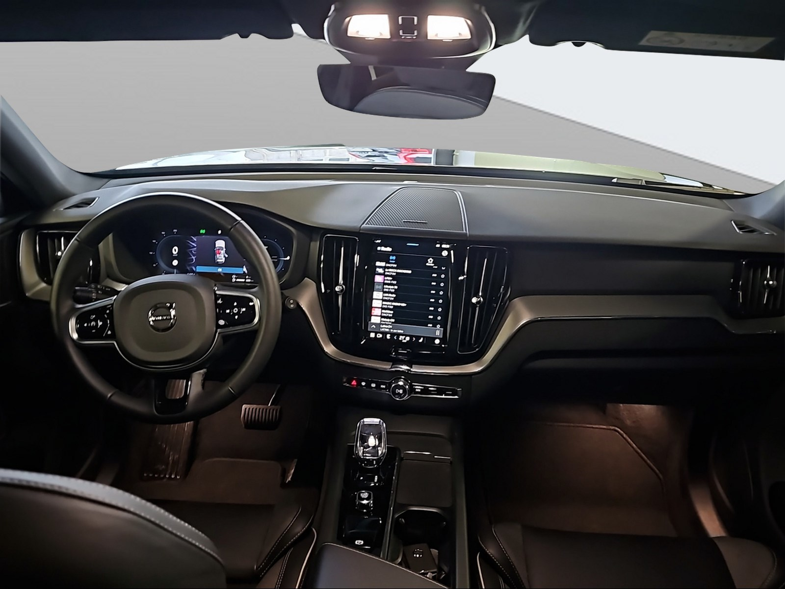 VOLVO XC60 2.0 T6 TE Plus Dark eAWD