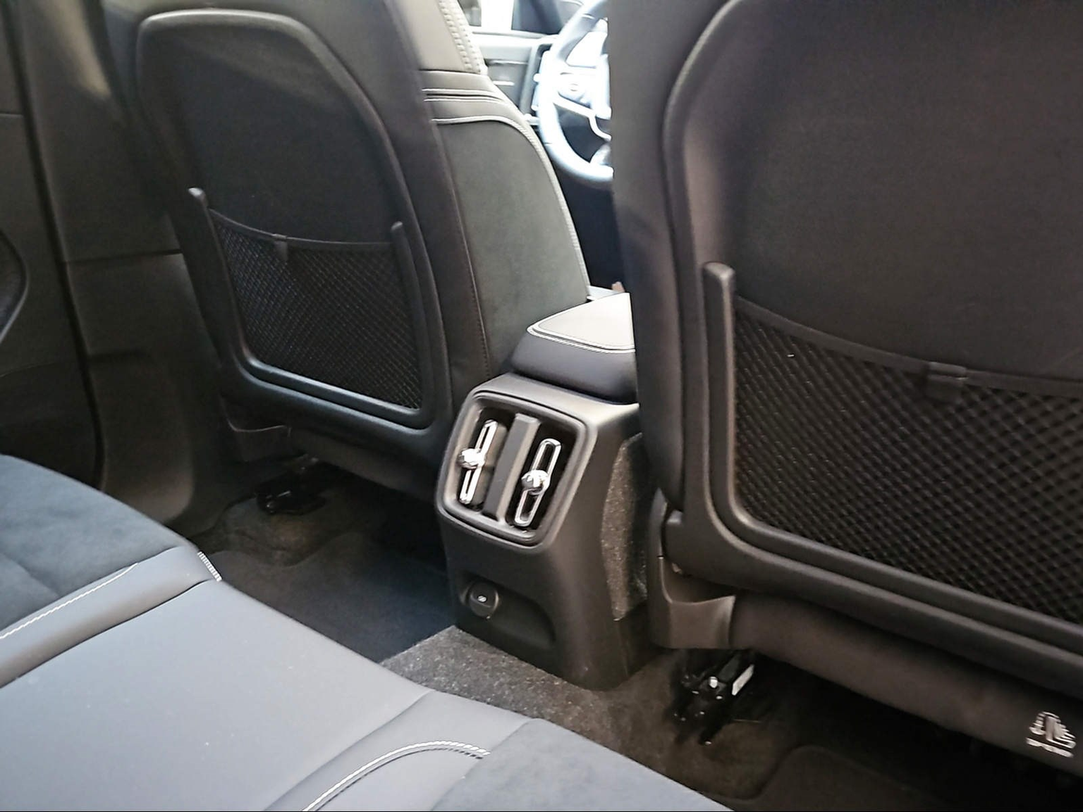 VOLVO C40 P6 Recharge Ultimate