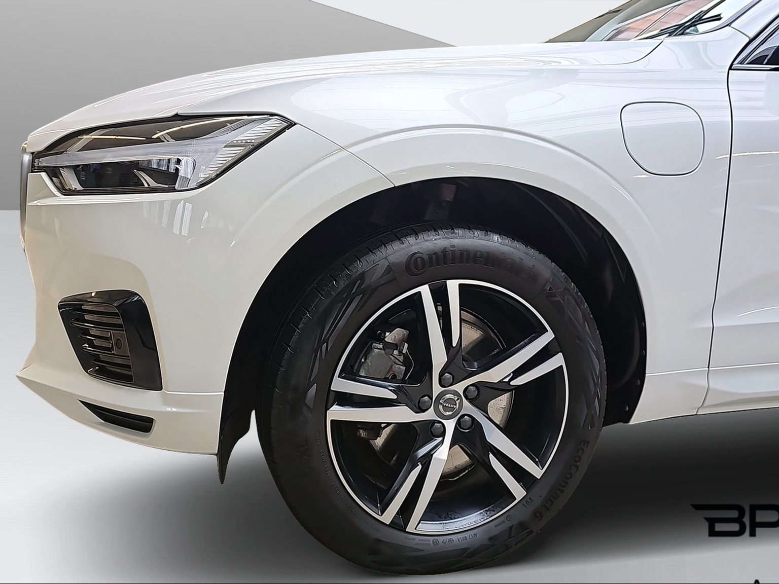 VOLVO XC60 2.0 T8 TE R-Design eAWD