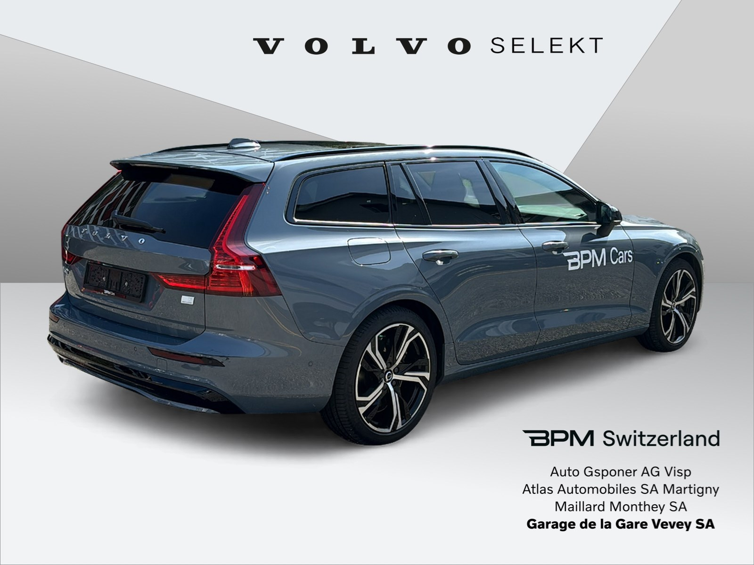 VOLVO V60 T8 eAWD Ultim Dark