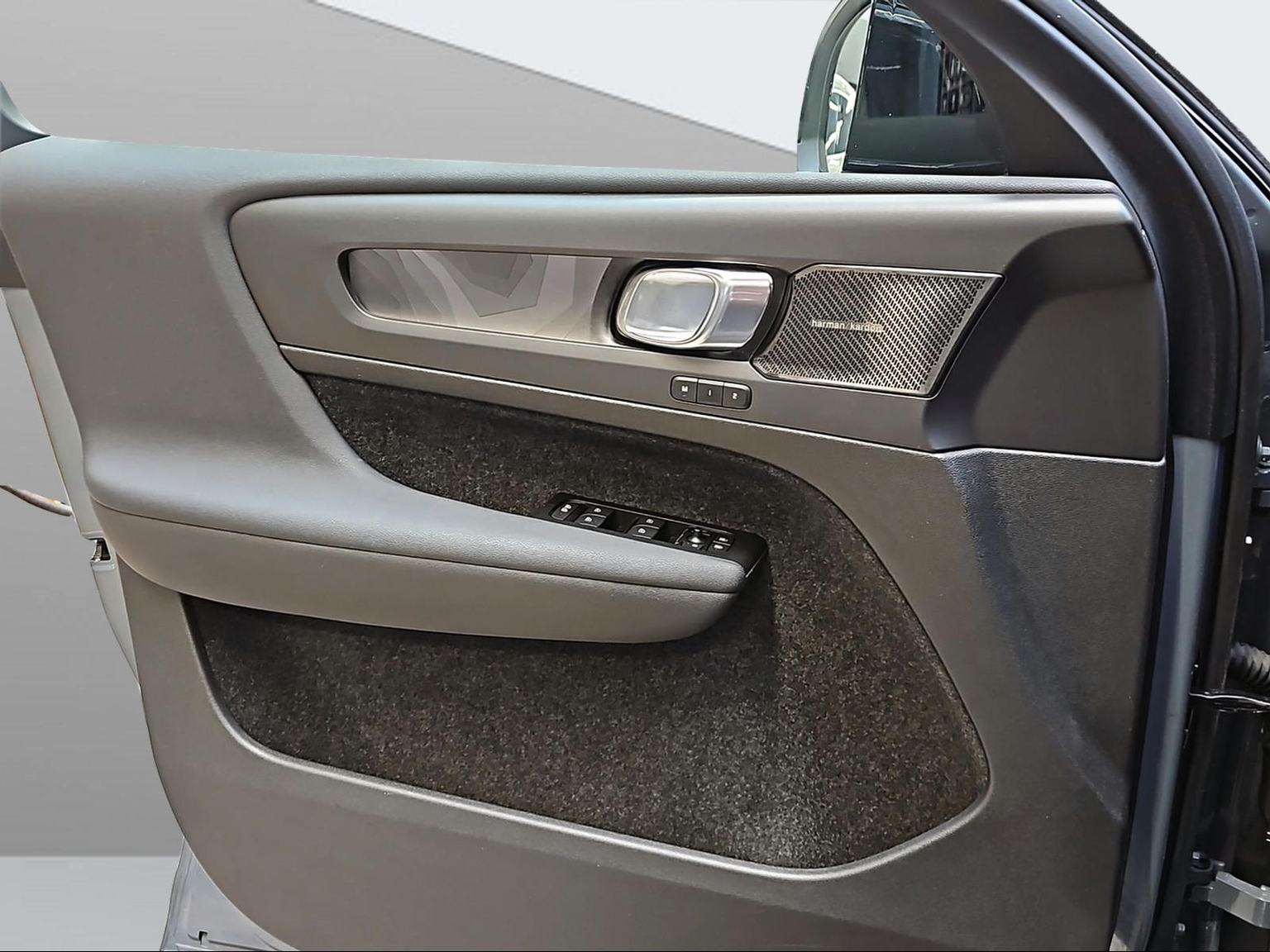VOLVO C40 Recharge Twin AWD