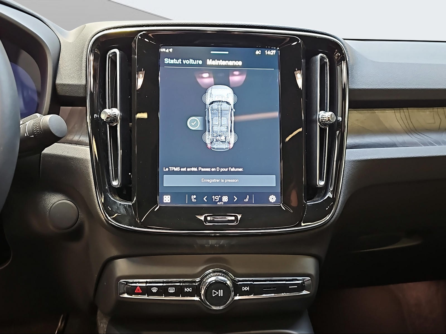 VOLVO C40 Recharge Twin AWD