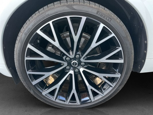VOLVO XC60 T8 eAWD R-Design