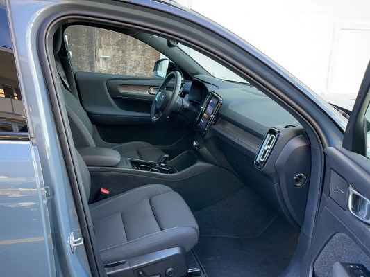 VOLVO XC40 P8 AWD Elec Pro