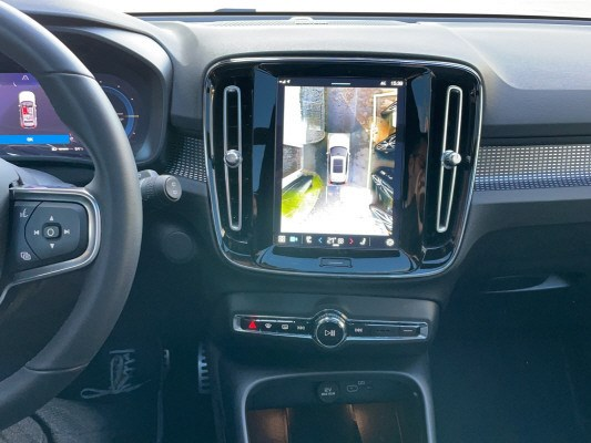 VOLVO XC40 P8 AWD Elec Pro