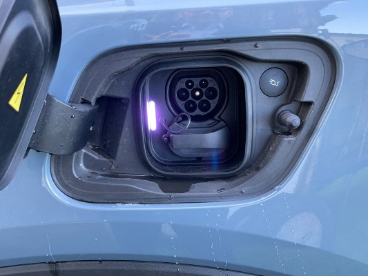 VOLVO XC40 P8 AWD Elec Pro