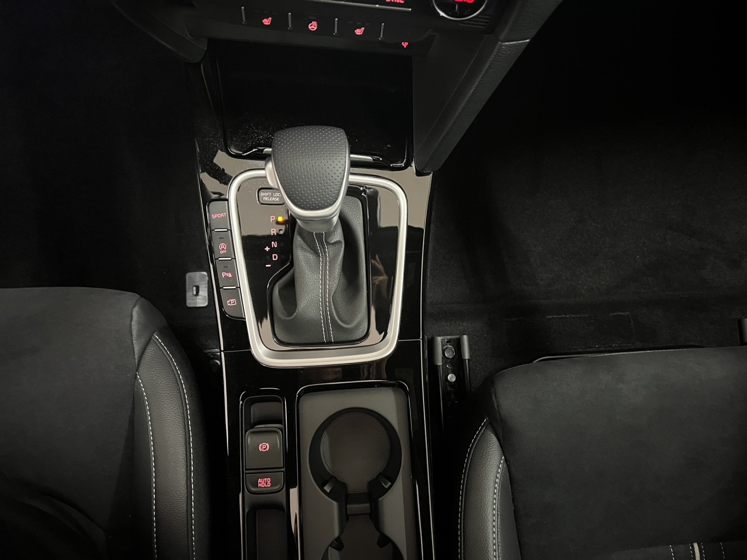 KIA CEED 1.5 T-GDi GT-L E DCT