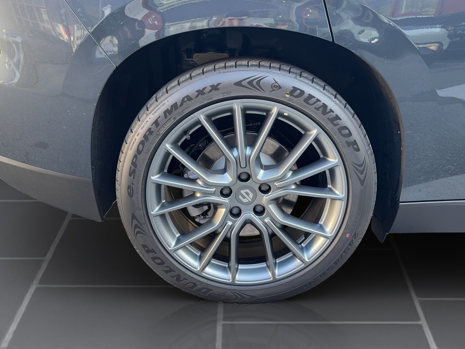 LEAPMOTOR C10 Design 70kWh