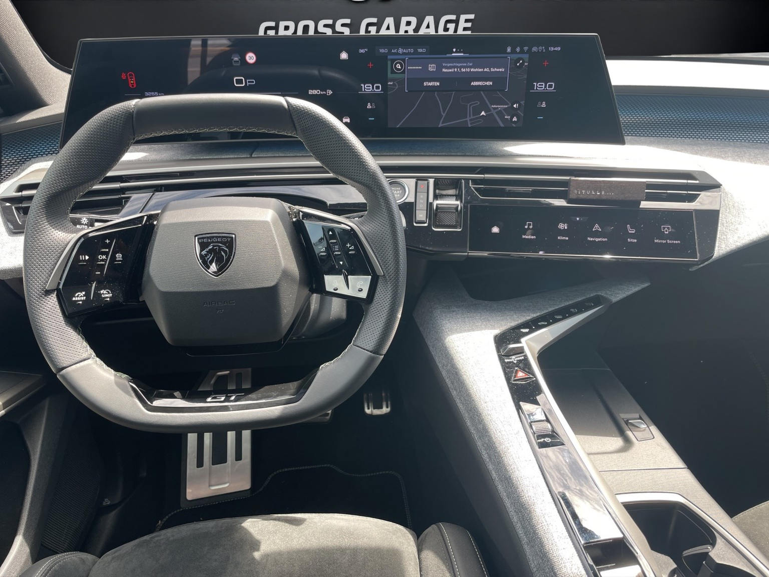 PEUGEOT 3008 NEW 136 e-DCS GT