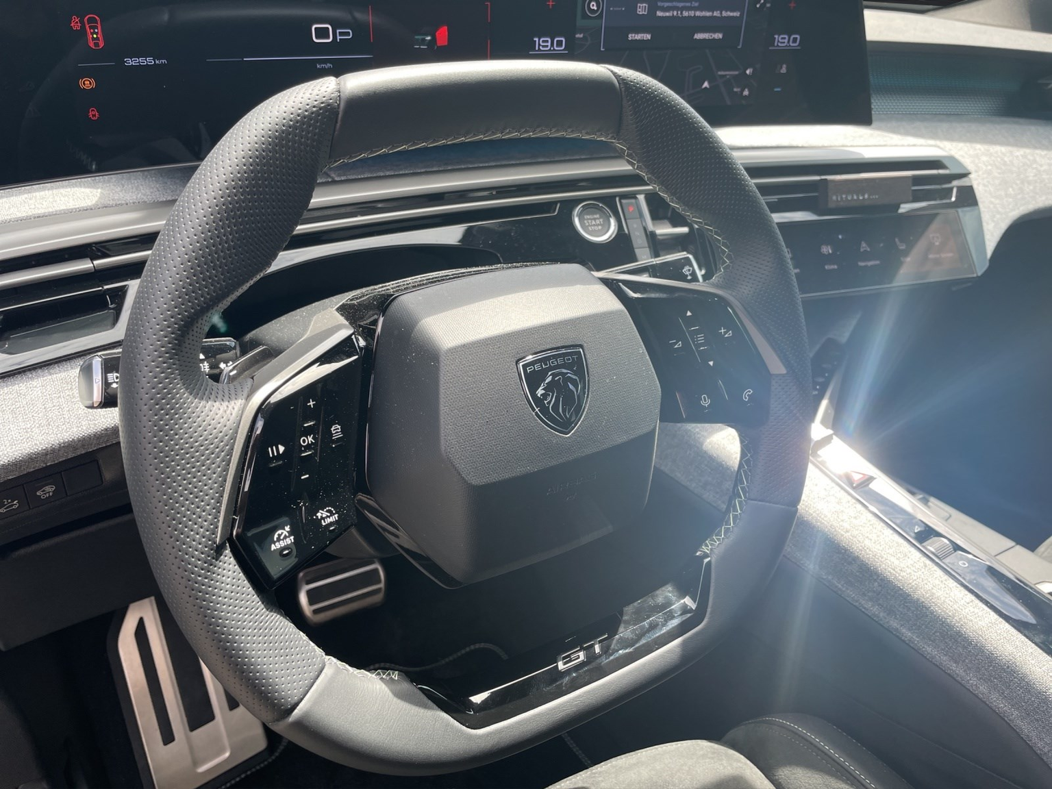 PEUGEOT 3008 NEW 136 e-DCS GT