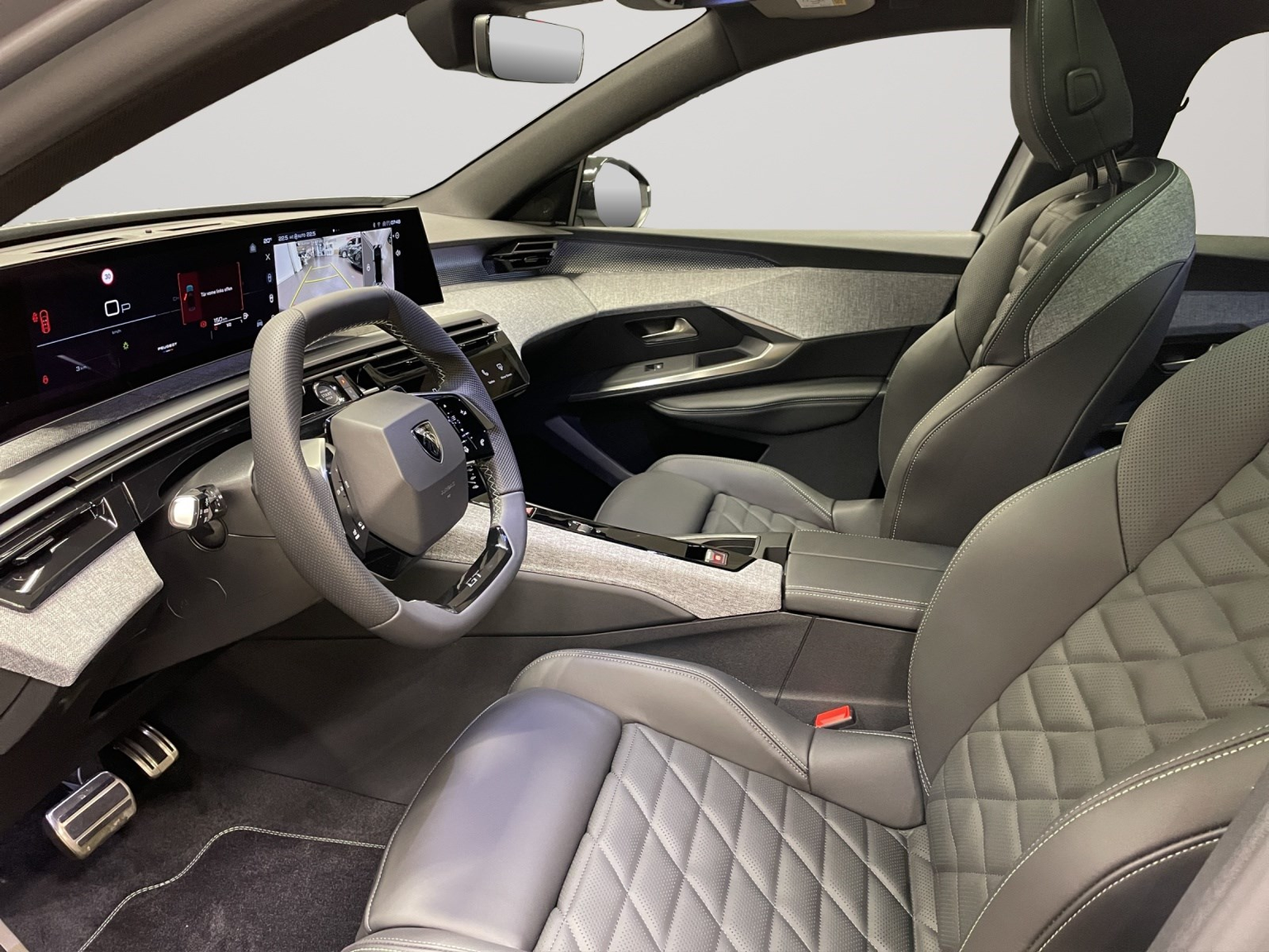 PEUGEOT 3008 NEW 136 e-DCS GT