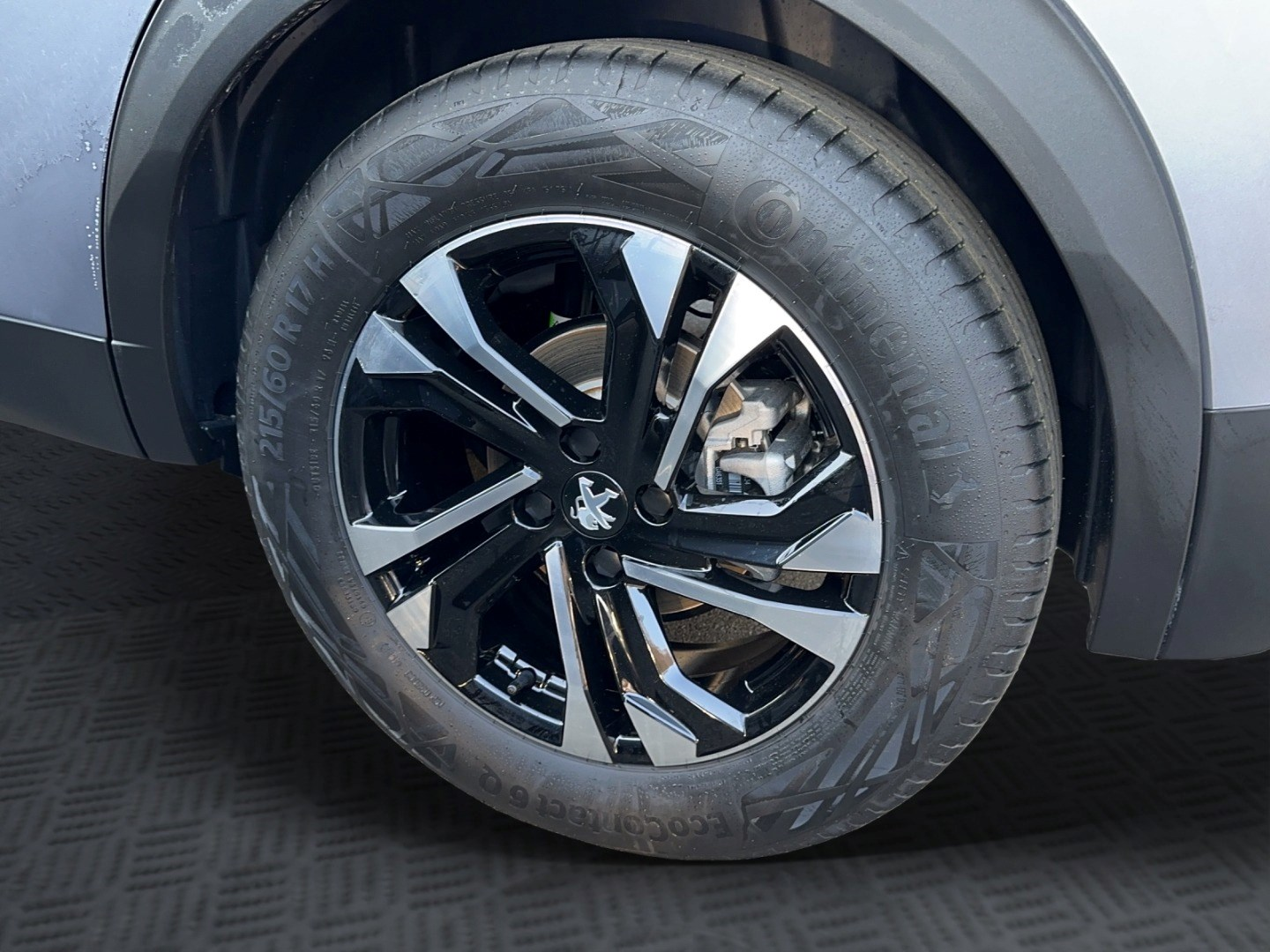 PEUGEOT 2008 e Allure