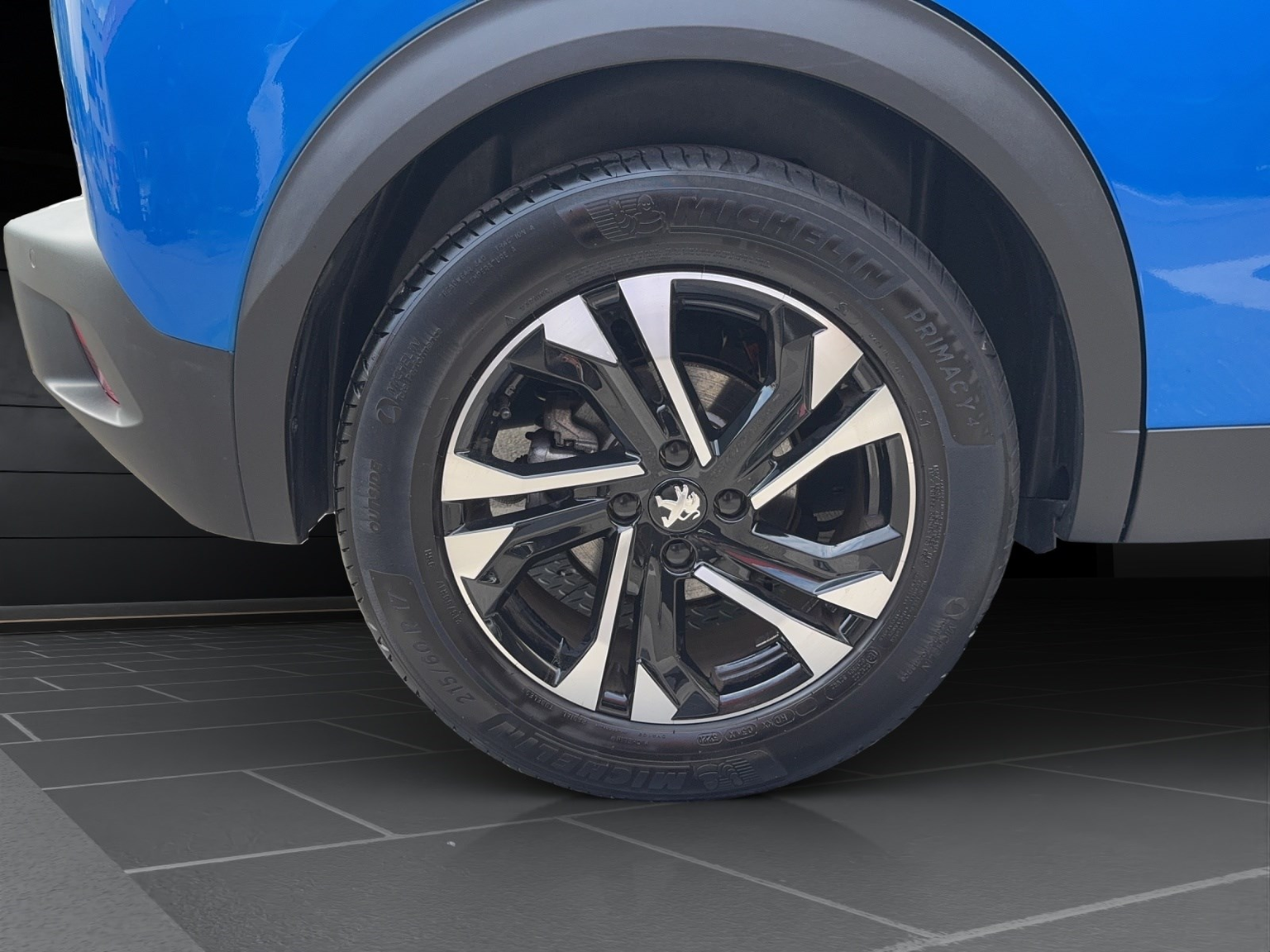 PEUGEOT 2008 e Allure
