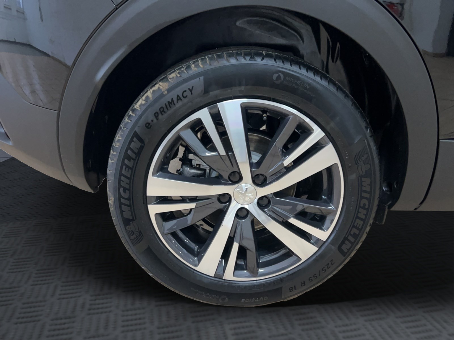 PEUGEOT 3008 136 e-DSC AllureP
