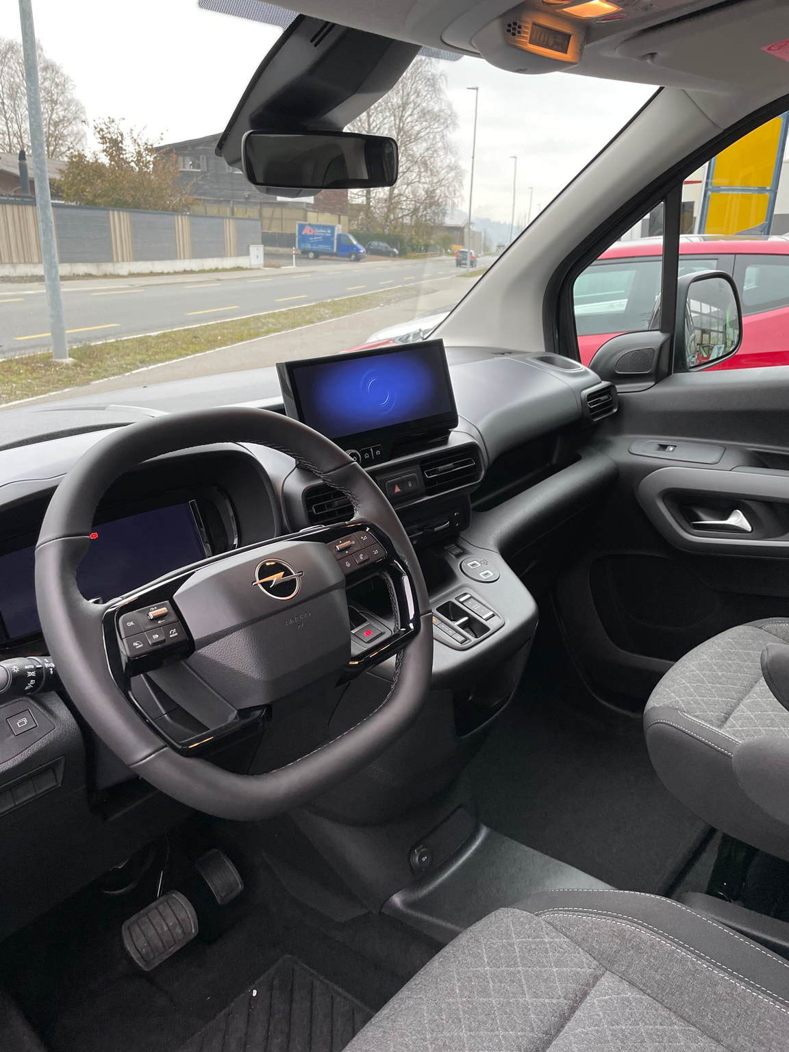 OPEL Combo XL 1.5 GS Automat