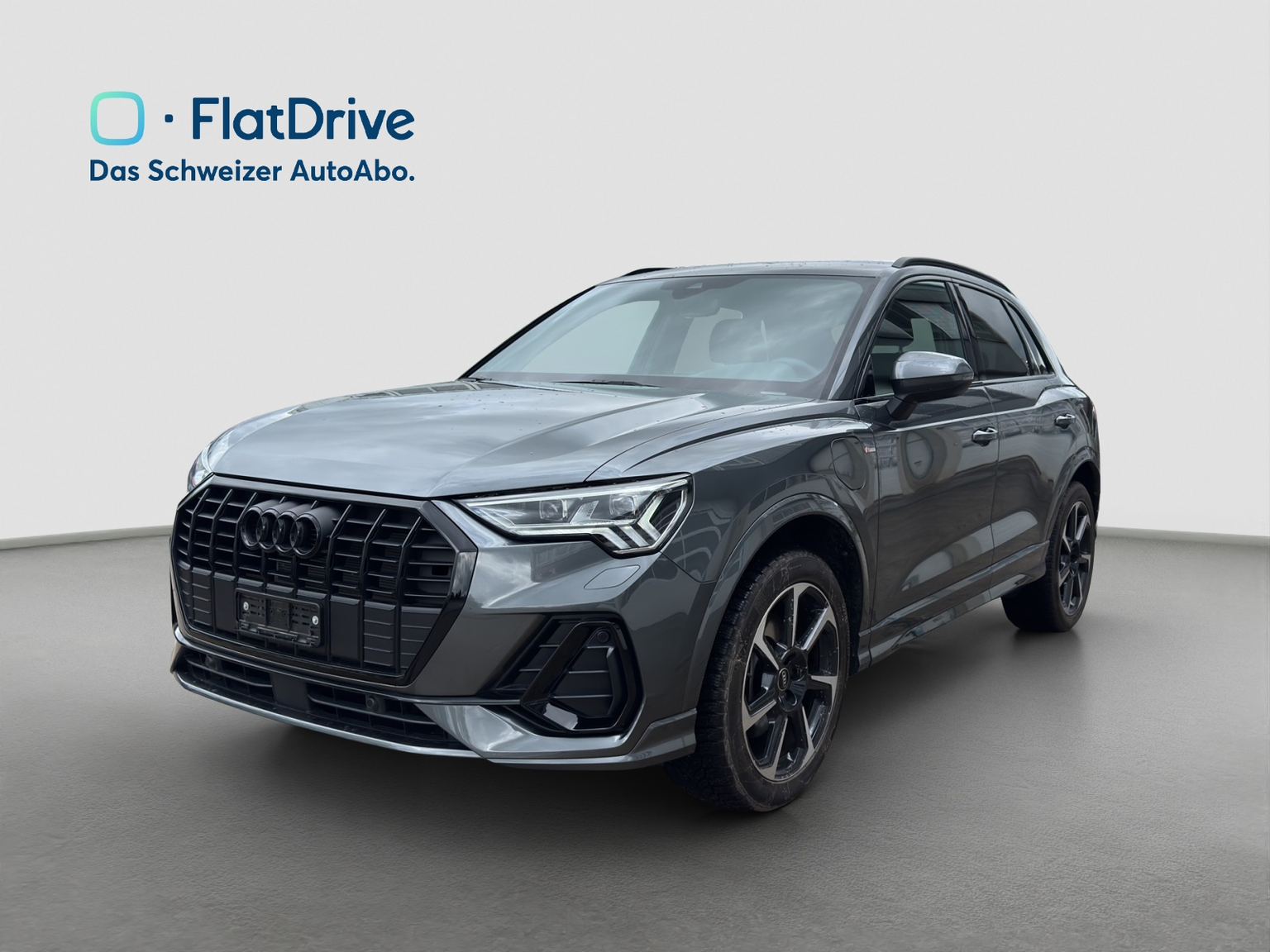 AUDI Q3 45 TFSI e S line