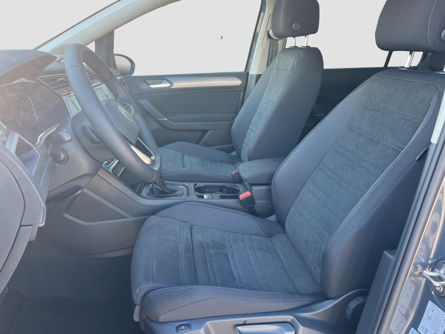 VW TOURAN 1.5 TSI Friends