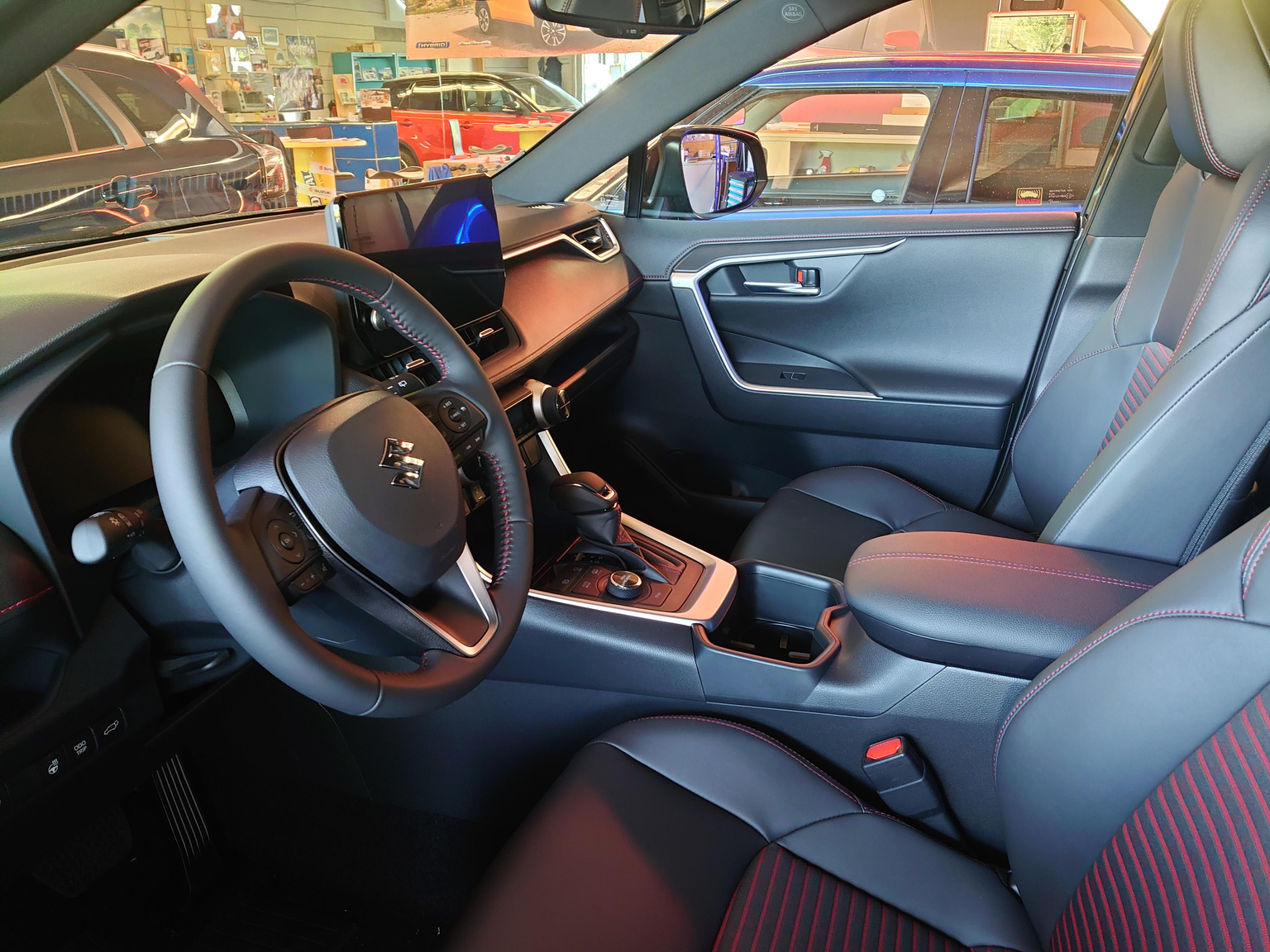SUZUKI Across 2.5 PHEV Compact Top 4x4