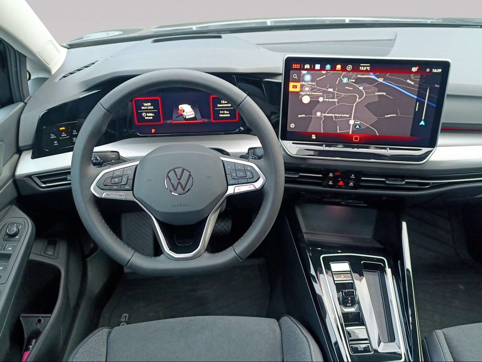 VW Golf 1.5 TSI PHEV Style