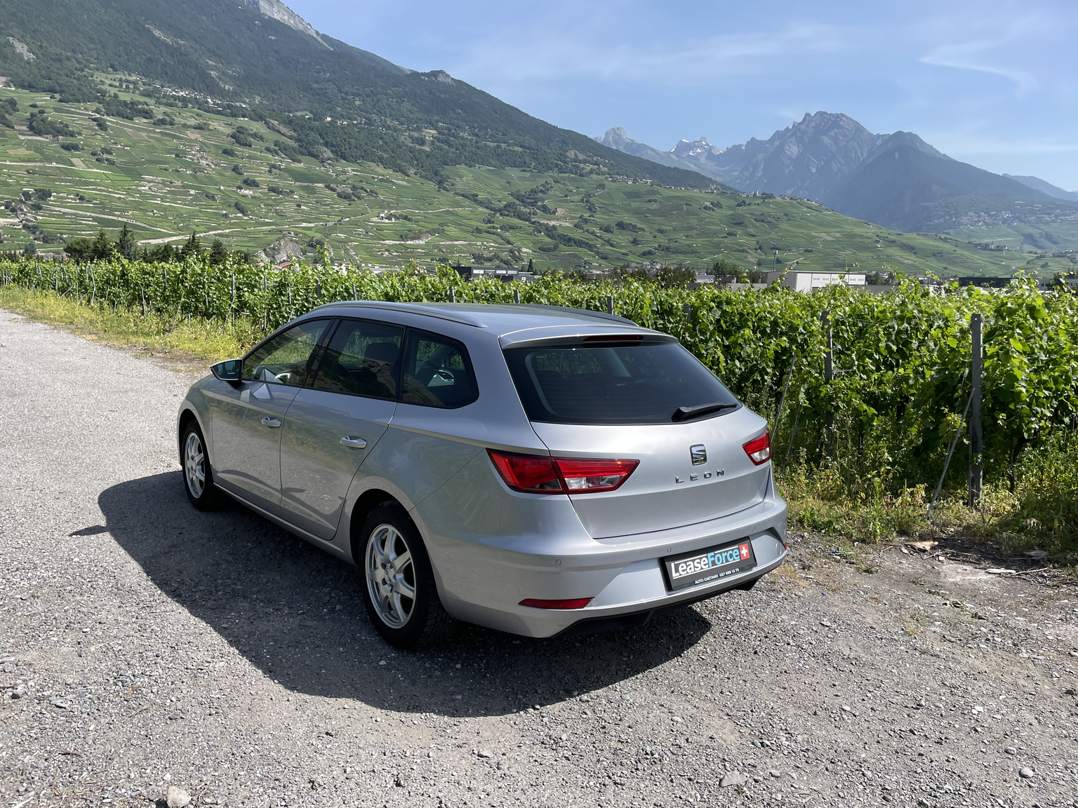 SEAT LEON