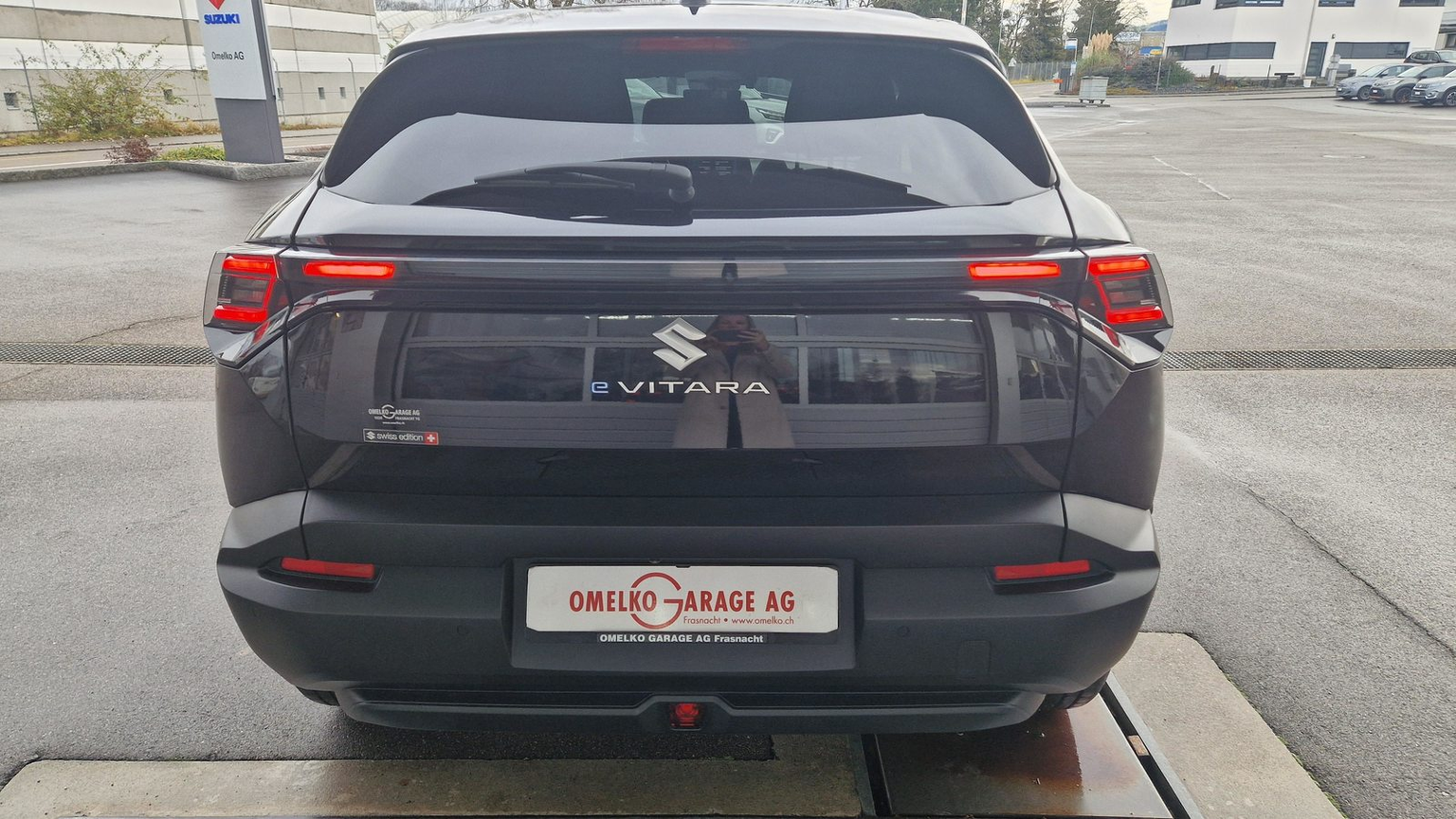 SUZUKI e Vitara Compact Top 4x4