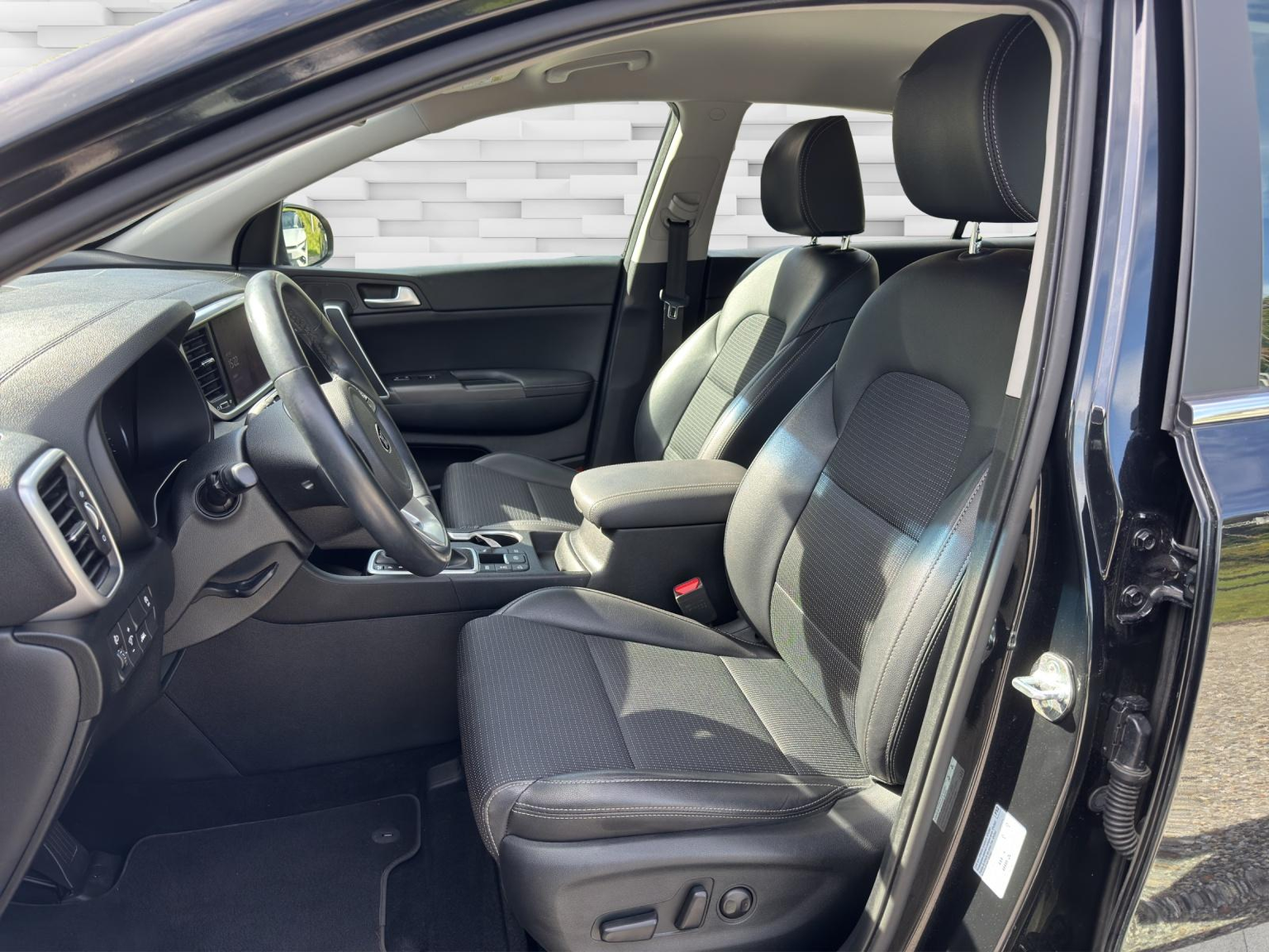 KIA Sportage 1.6 CRDi MHEV Black Edition