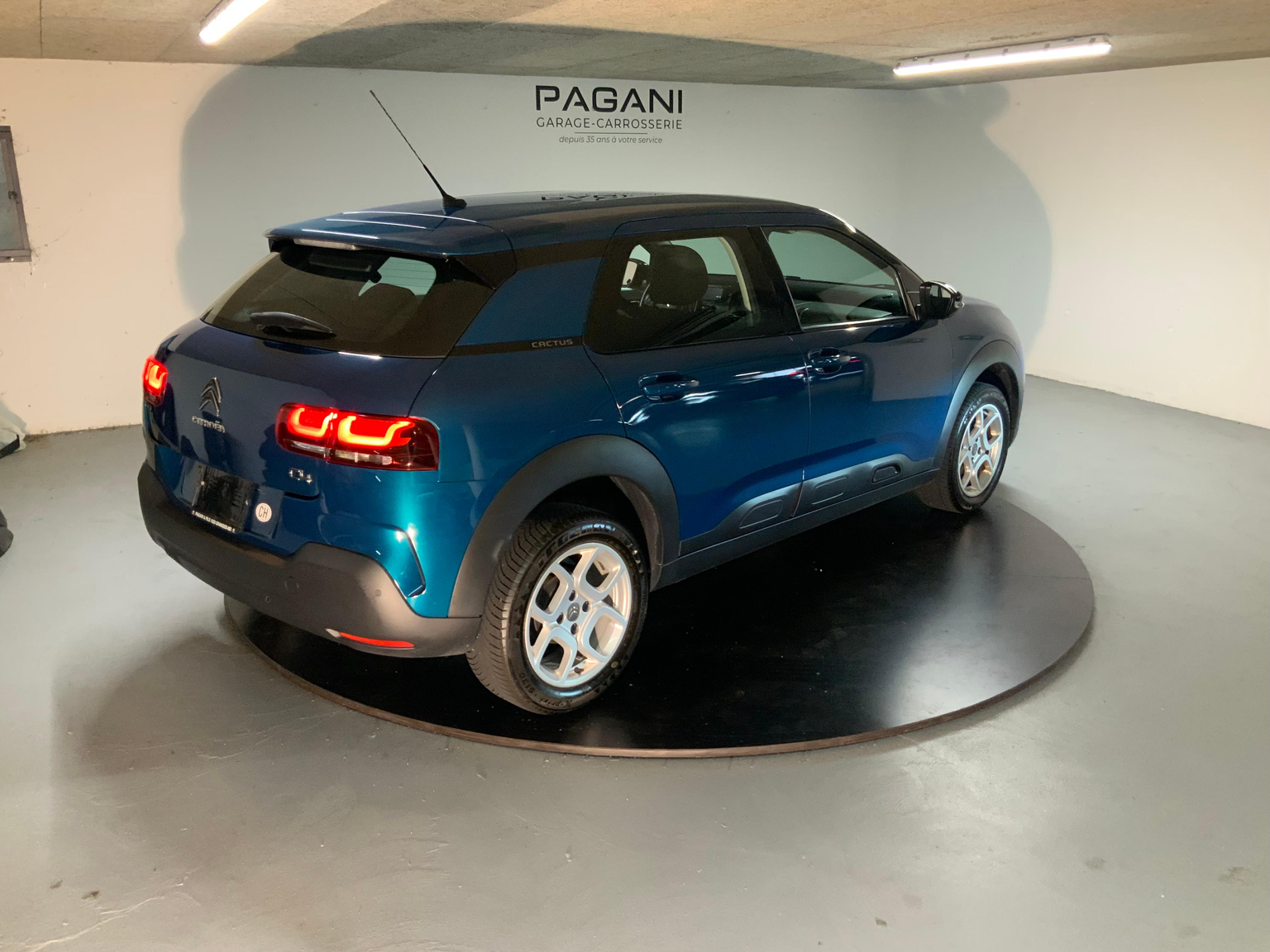Vehicle Image