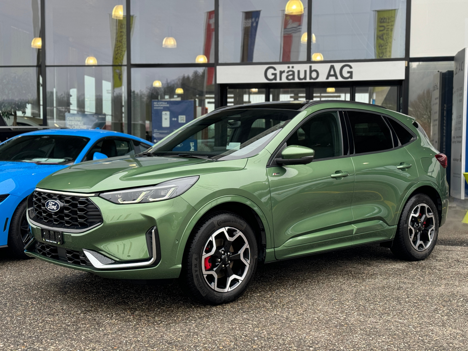 FORD Kuga 2.5 FHEV ST-Line X 4WD Bursting Green