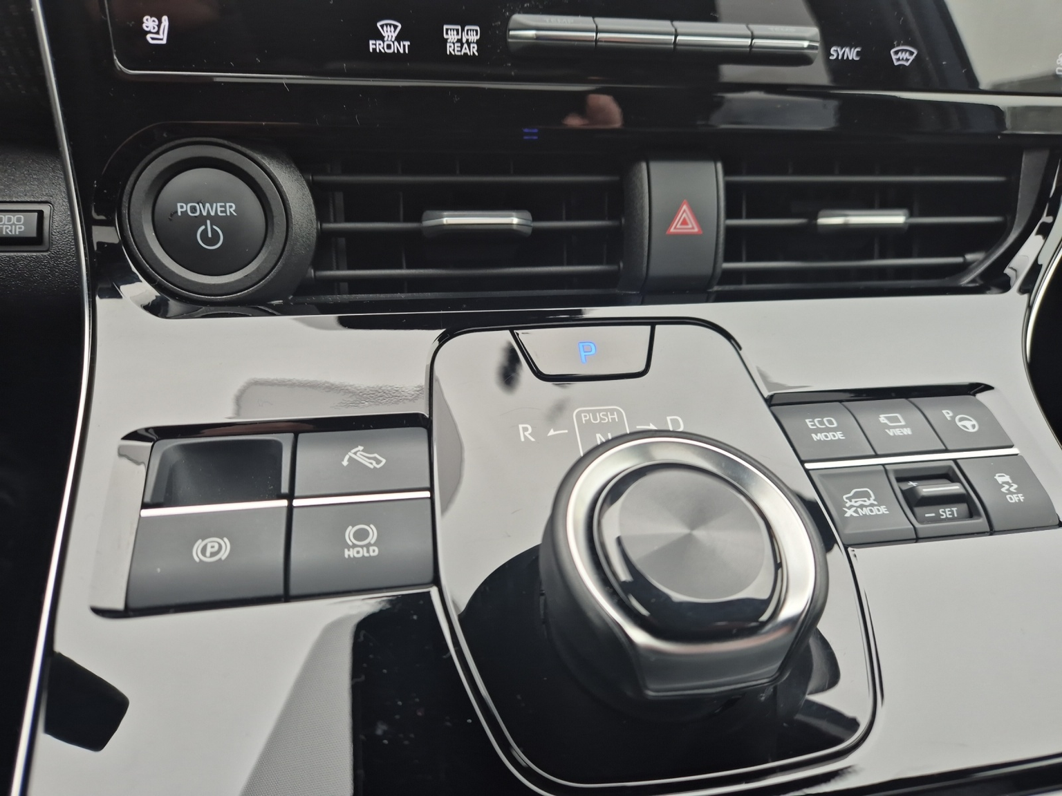 Toyota bZ4X Premium AWD