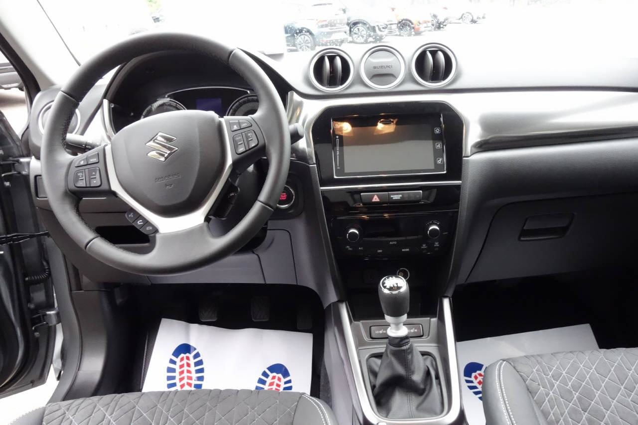 SUZUKI Vitara 1.4 T Compact Top Hybrid 4x4