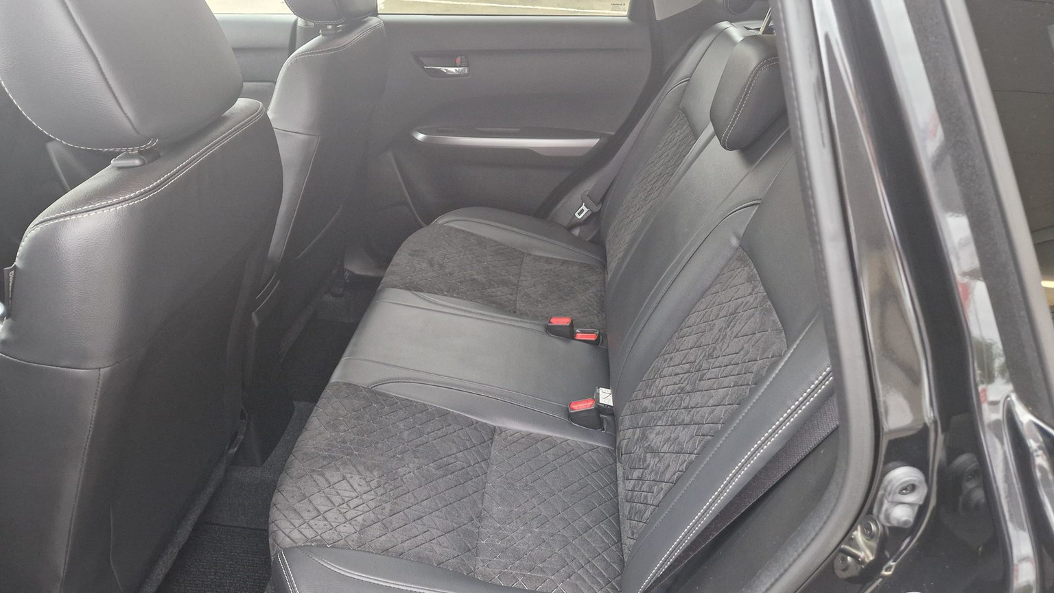 SUZUKI Vitara 1.5 Compact+ Hybrid 4x4